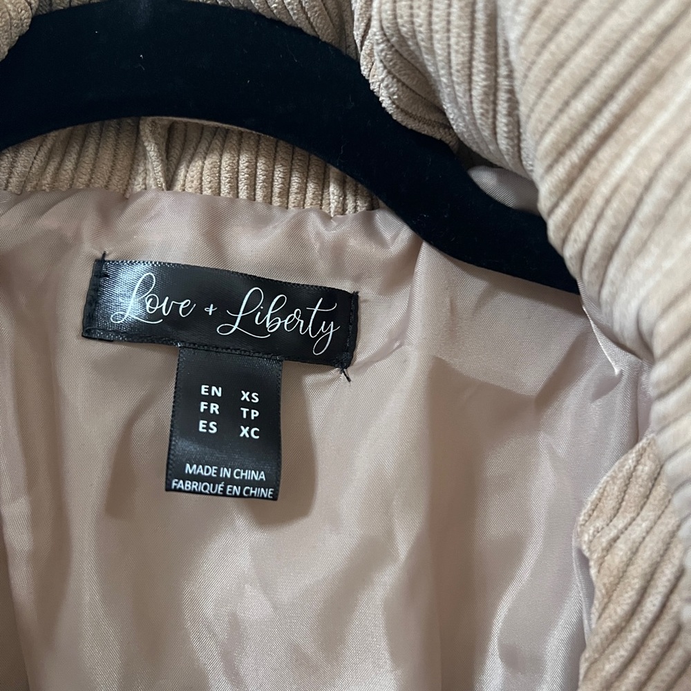 Puff jacket - Picture 3 of 6